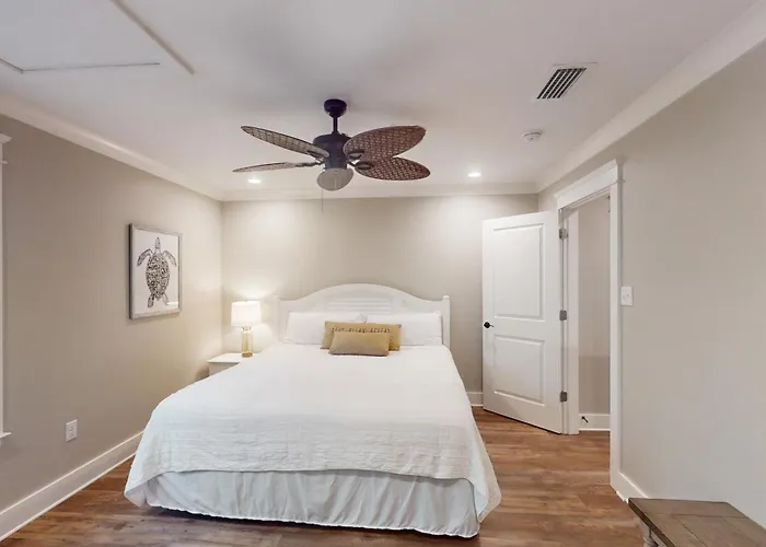 Beach Cottage South